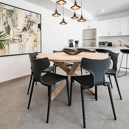 Ab3 - Spacious Puerto Banus شقة *