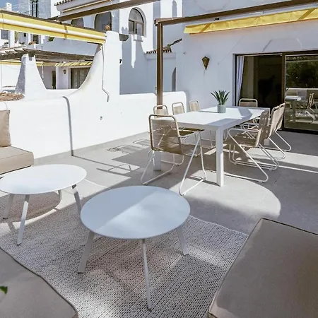 Ab3 - Spacious Puerto Banus ماربيا